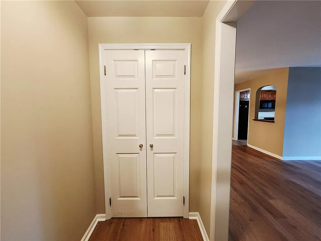 2 bed, 2.0 bath, 1250 sqft, $1,795 — Photo 4