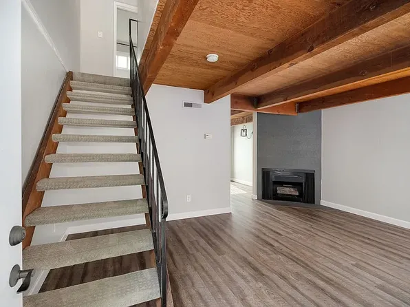 1714 T St #4, Sacramento, CA 95811