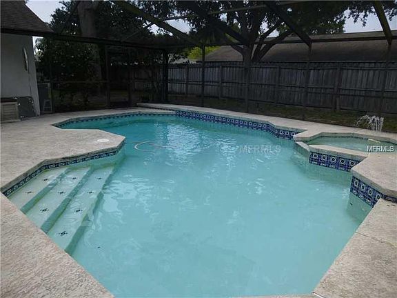 2nd image of 6714 Leeward Isle Way