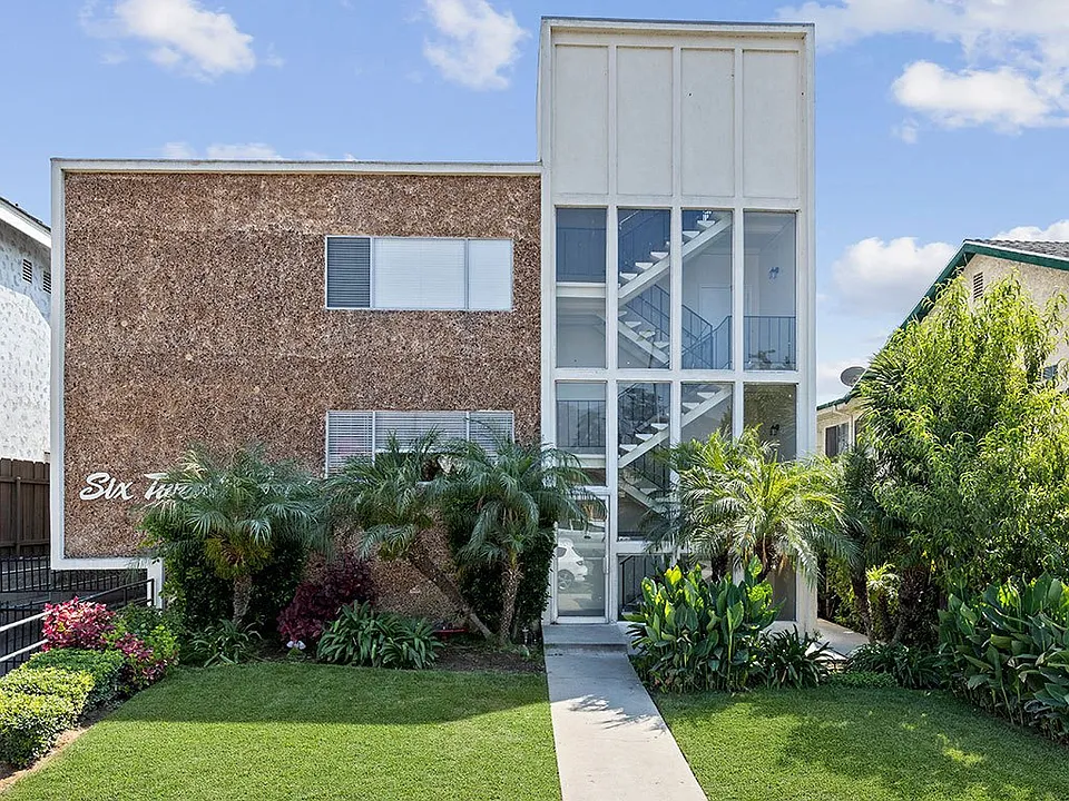 624 W Wilson Ave