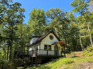 1215 Rye Mountain Dr, Glenville, NC 28736