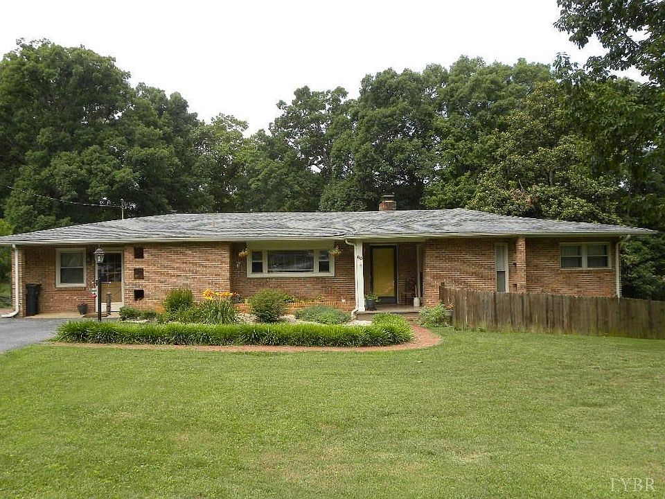 1st image of 410 Woodland Cir