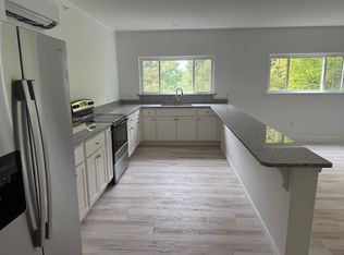 64 Pine St #2B, Ellsworth, ME 04605