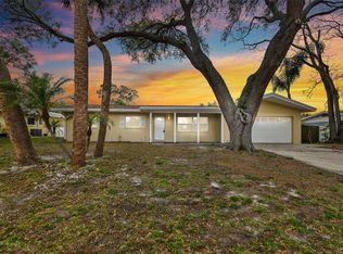 1340 Windsor Dr, Clearwater, FL 33756