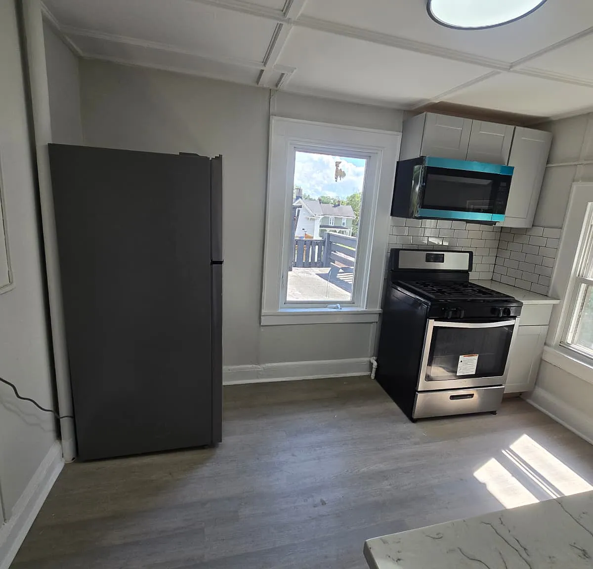 3 bed, $2,450 — Photo 4