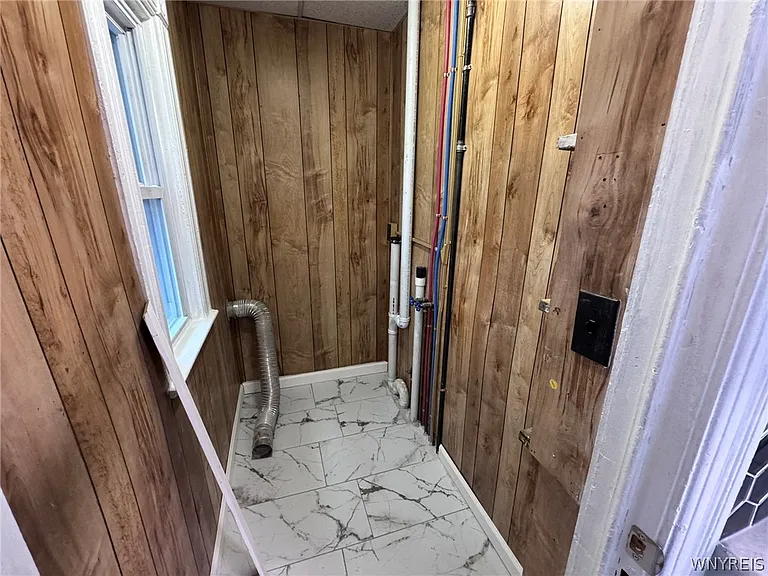 405 W Ferry St #LOWER — Photo 14
