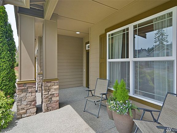 2nd image of 2681 NE Noll Valley Loop