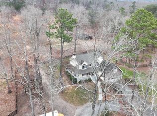 680 E Valley Rd NE, Rydal, GA 30171