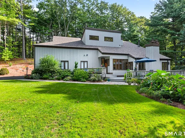 12 Hawley Hill Road, Avon, CT 06001