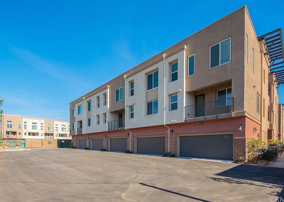 1st image of 422 W Route 66 Unit 36