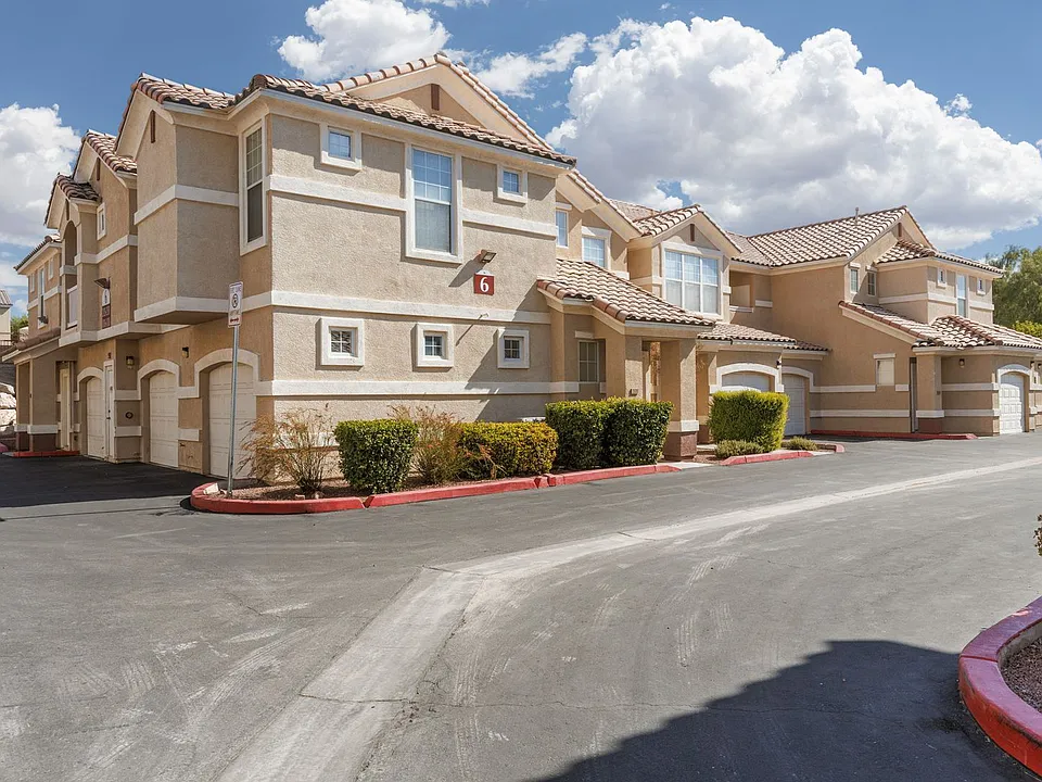 5855 Valley Dr #2030