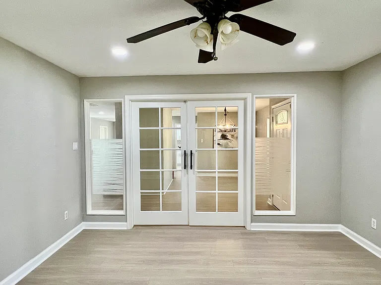 1026 Park Meadow Dr — Photo 14