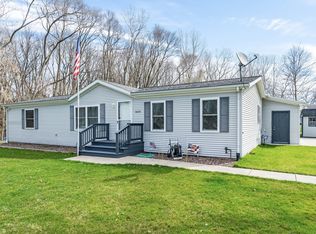 1620 Nichols Rd, Kalamazoo, MI 49006