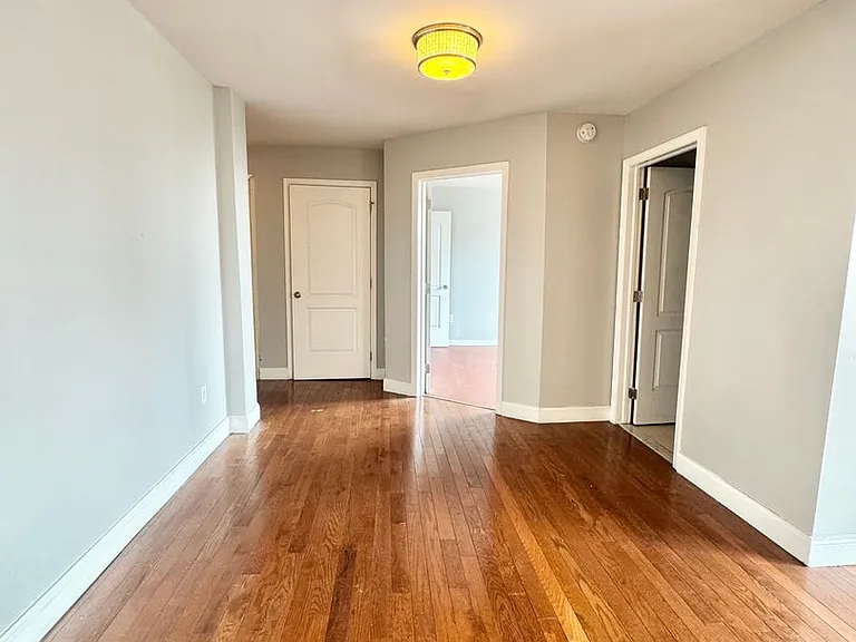 5700 Ogontz Ave. — Photo 6