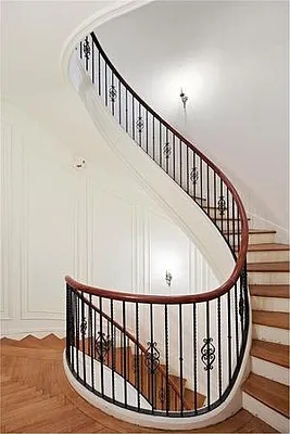 Rented by Jacqueline H Swiskey, LREB | media 19