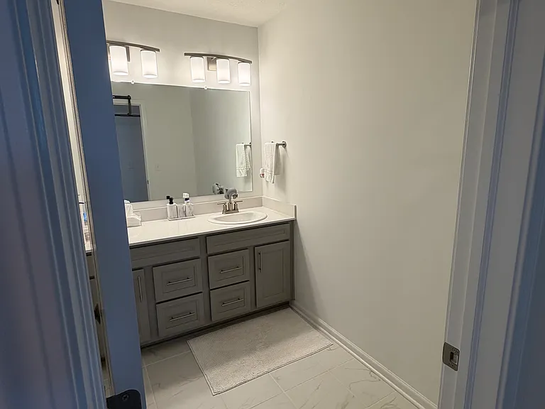 3357 Abberley Dr — Photo 13