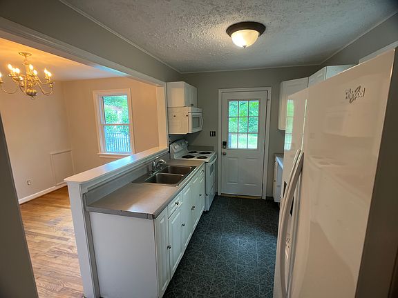 4th image of 1503 Glenside Dr