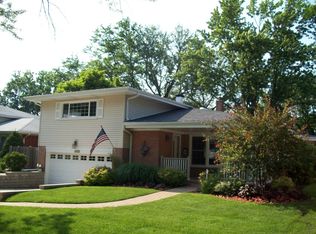 1930 Walnut St, Park Ridge, IL 60068