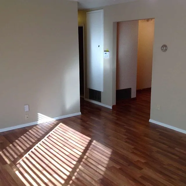3 bed, 1232 sqft, $2,350 — Photo 3