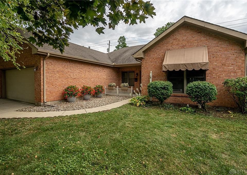 1st image of 204 Ravelle Ct