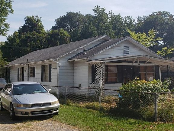 3rd image of 2303 W 26th Ave