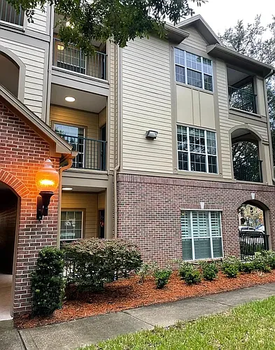 7800 Point Meadows Dr Photo 1