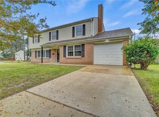 301 General Gage Rd, Virginia Beach, VA 23462