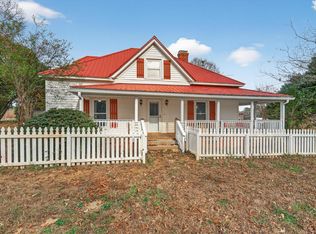 3744 Russell Rd, Graham, NC 27253