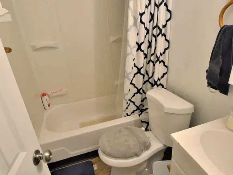 587 Beacon St #1 — Photo 1