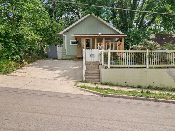 5441 E 27th St, Kansas City, MO 64128