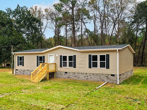 4th image of 145 Firethorn Ct