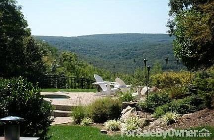 2nd image of 79 Westbury