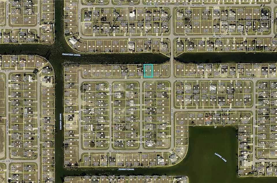 2nd image of 219 NE 19th Ter