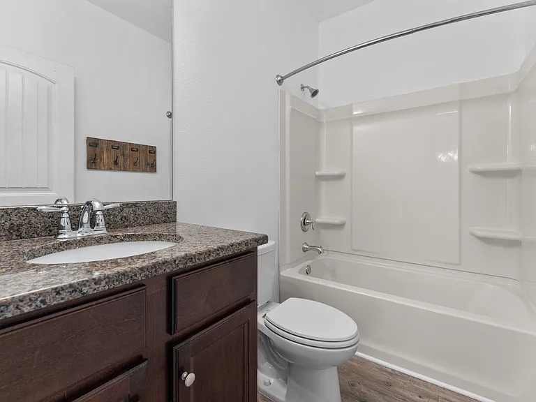 27320 Lashay Dr — Photo 10