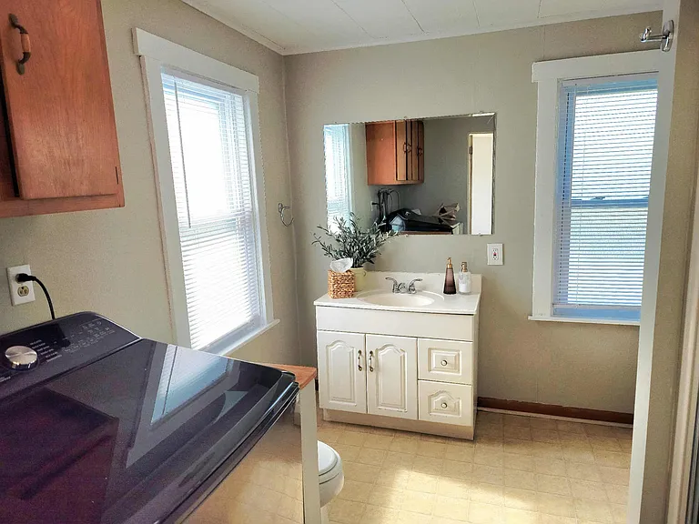 1023 Carbon Rd — Photo 15