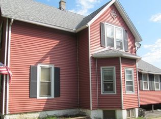 1012 Vine St, Joliet, IL 60435