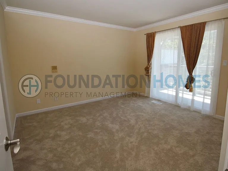 93 Live Oak Ave — Photo 11