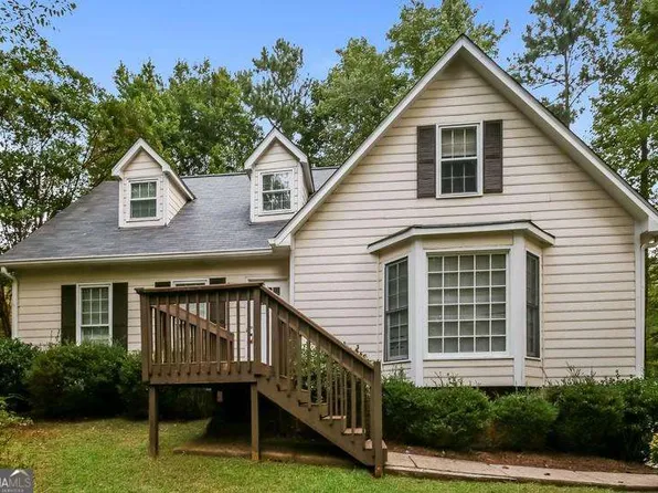 3999 Tall Pine Dr, Marietta, GA 30062