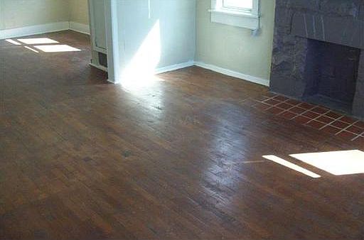 2nd image of 1592 Jackson Ave