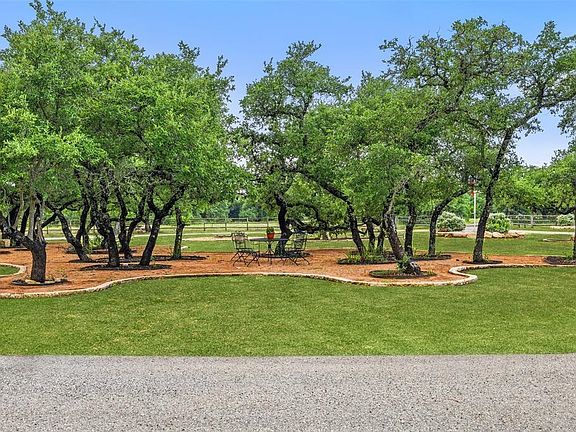 4th image of 228 Chivo Way