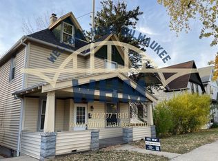433 N 39th St, Milwaukee, WI 53208