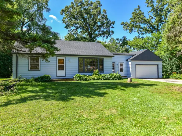 12525 West Graham STREET, New Berlin, WI 53151