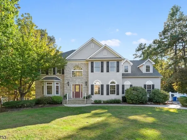 25 Leone Blvd, Jackson Twp., NJ 08527