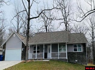 6105 Oak Leaf Dr, Harrison, AR 72601