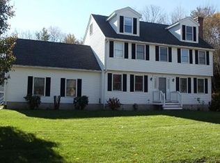 4 Barrett Cir, Methuen, MA 01844