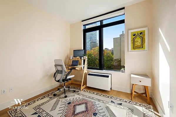 Sold by Warburg | media 25