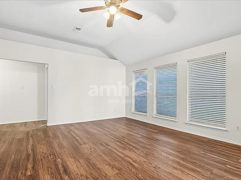 7022 Flaxford Trl — Photo 7