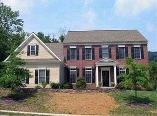 2465 Bladestone Trl, Enola, PA 17025