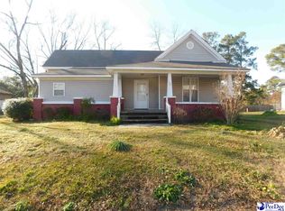 104 S Walnut St, Dillon, SC 29563