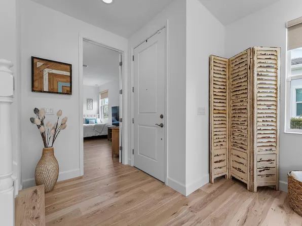 16300 Oakview Drive, Westlake, FL 33470